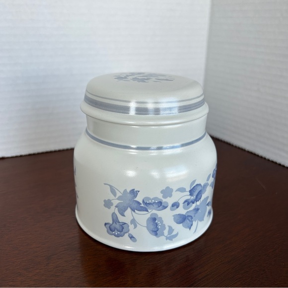 Vintage Royal Doulton Lambeth Stoneware "Shadow Play" Sugar Bowl England - Picture 5 of 9